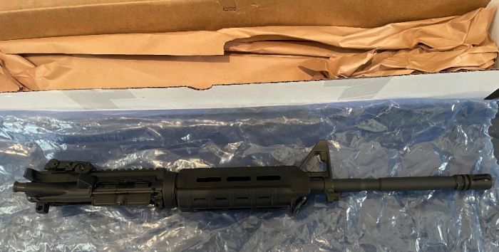 NEW Colt M4 LE6920 Complete Upper AR-15 5.56 223 