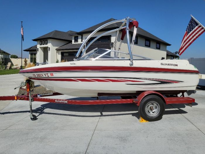 2007 Glastron 185 GT Bowrider -Gorgeous &amp; Garaged 