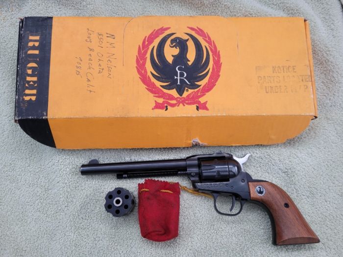 Ruger 1966-67 single shot 3 screw six shooter