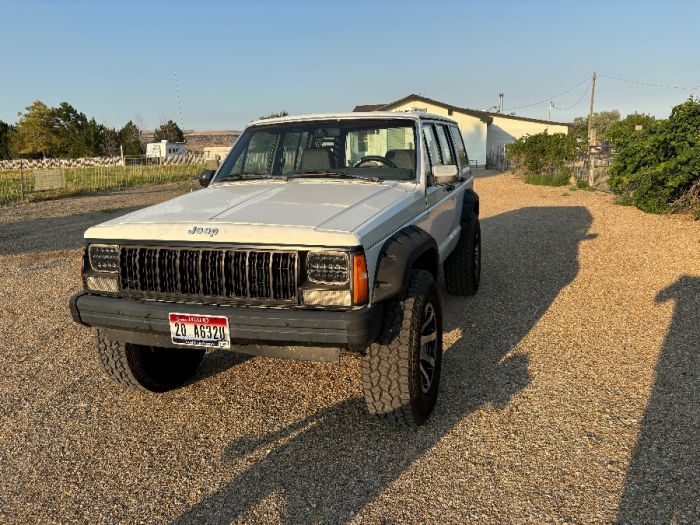 1989 Jeep Cherokee limited 