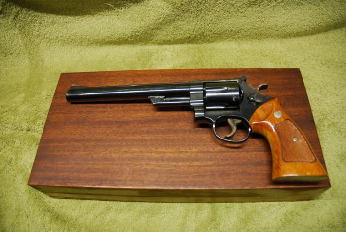 Smith&amp;Wesson mod. 57 41 mag no dash8 3/8 born 1977