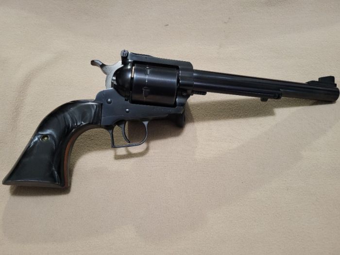 Ruger New Model Super Blackhawk