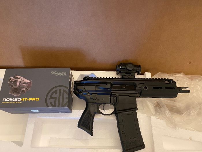 Sig MCX RATTLER 300 blackout with Romeo 4t pro 