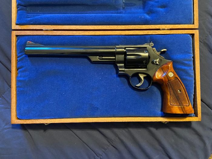 Smith &amp;Wesson Model 29