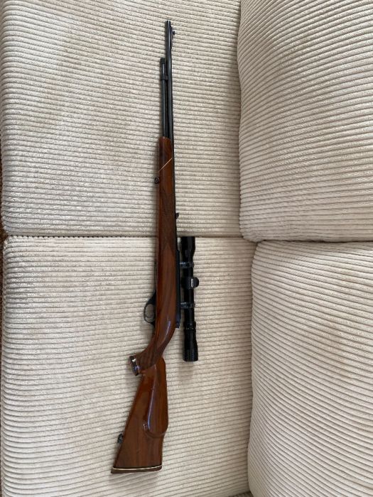 Weatherby Mark XXII .22LR Tube-Fed