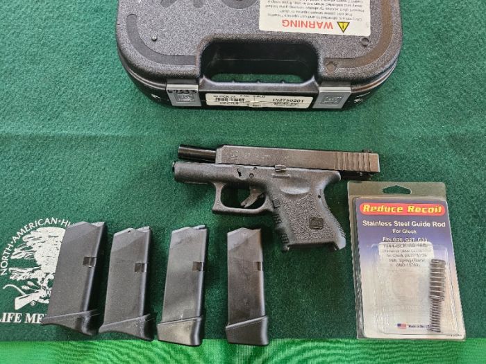 GLOCK 27 GEN 3 40S&amp;W PISTOL W/4 MAGS &amp; EXTRAS