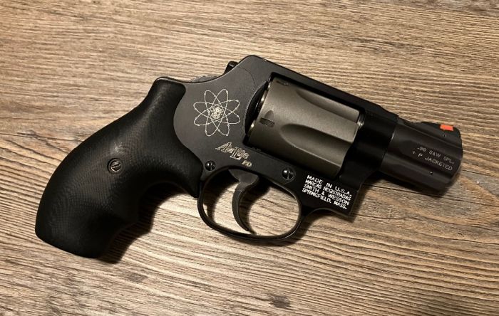 S&amp;W 337PD(Scandium/Titanium)