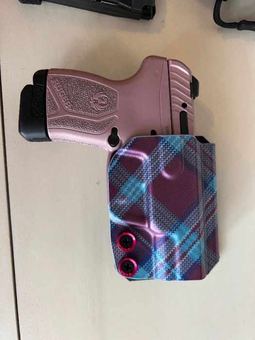 Ruger LCP Max 380 Rose Gold Talo