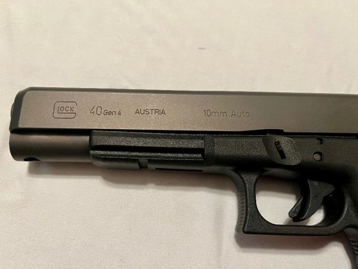 Glock 40 (10mm) 