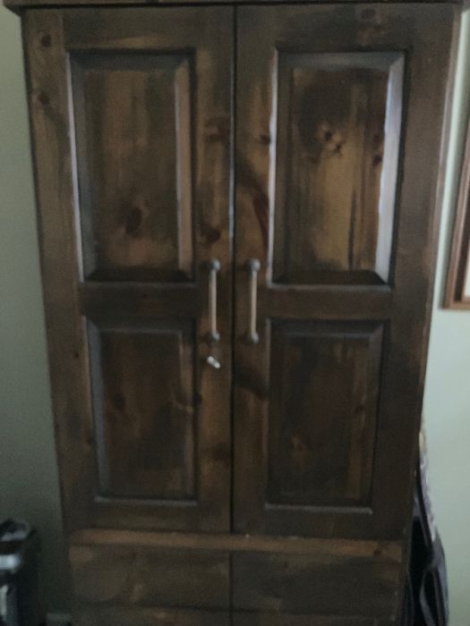 Custom wood gun cabinet