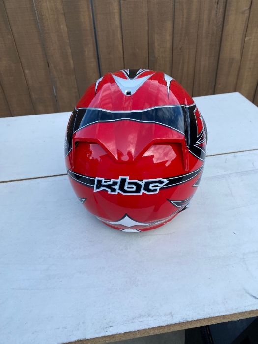  Motorcycle Helmets 