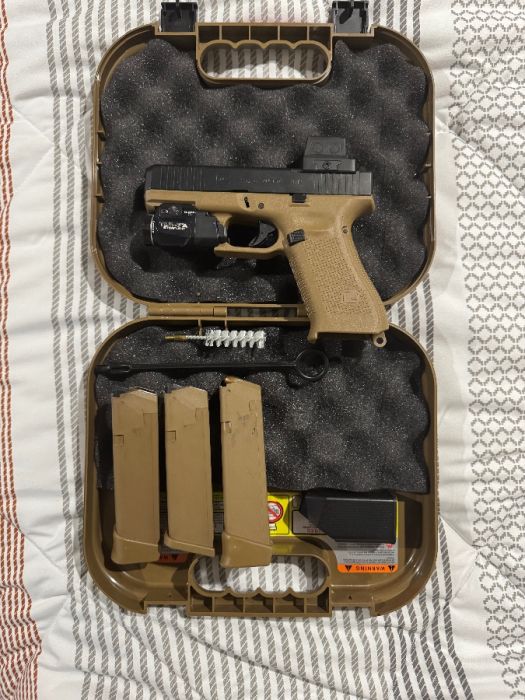 Glock 19x with Glock 19 gen 5 slide optics ready