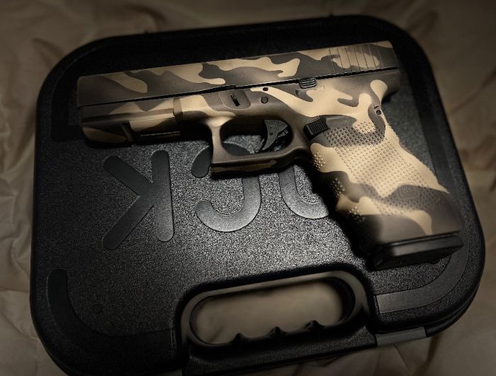 Glock 20 10mm Gen 4 Sandstorm Camo