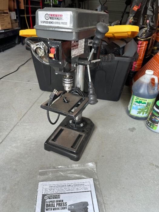 Bench top drill press