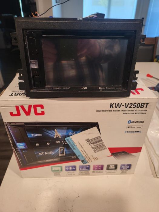 JVC KW-V250BT