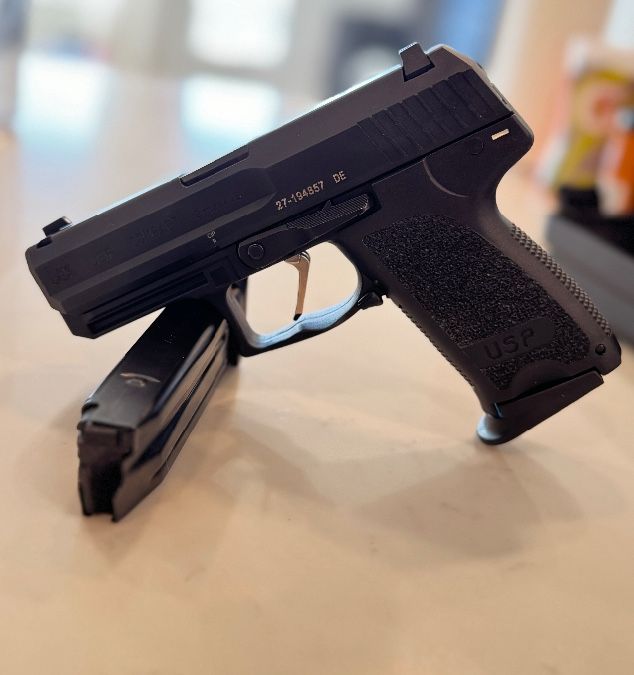 Hk USP 9mm compact v7 LEM