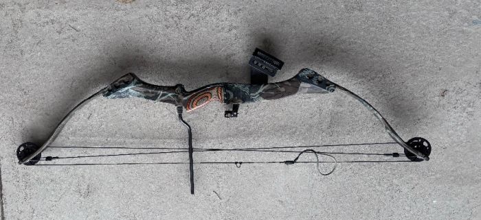 Browning Maxim Right Handed Bow