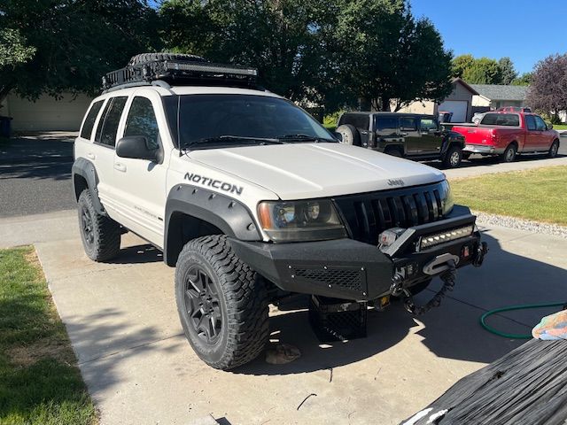 2004 Jeep Grand Cherokee WJ with upgrades