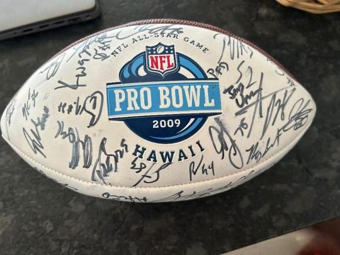 Autographed 2009 Pro Bowl Football