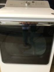 Clothes Dryer - Maytag Bravos XL 