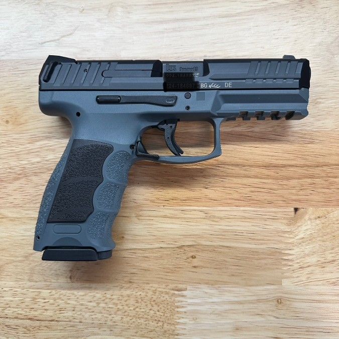 HK VP9 - 9mm gray