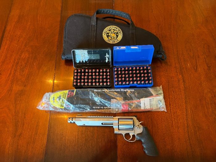 Smith &amp; Wesson 460XVR Performance Center + 100rds