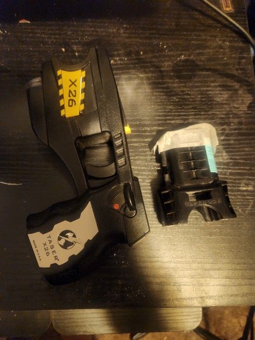 X-26 Taser with new battery *price drop*